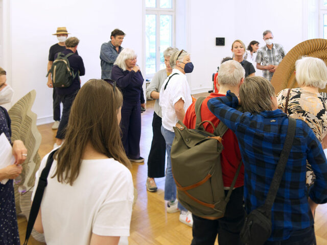 Cihan Çakmak. Like a warrior. Familienführung und offene Kunstwerkstatt.